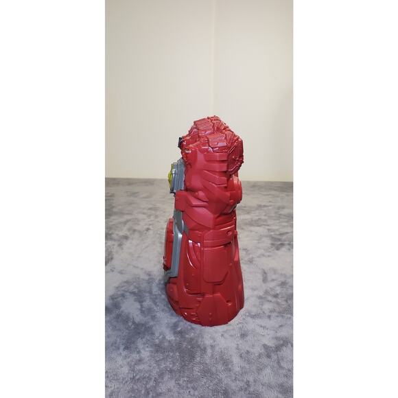 Marvel Legends Series Red Infinity Gauntlet Electronic Avengers Endgame Toy3 - Picture 4 of 5